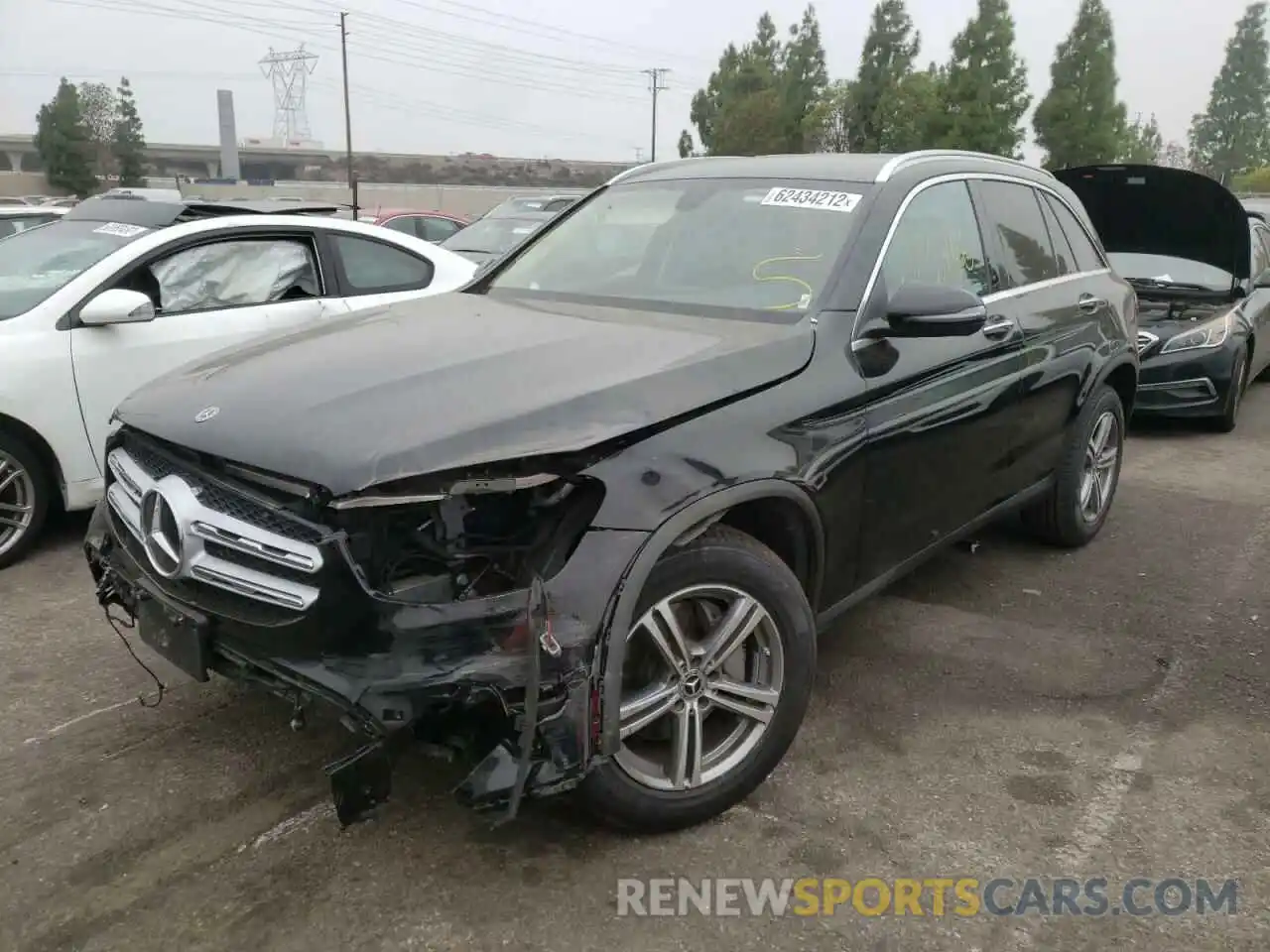 2 Photograph of a damaged car W1N0G8DB5MV297516 MERCEDES-BENZ GLC-CLASS 2021