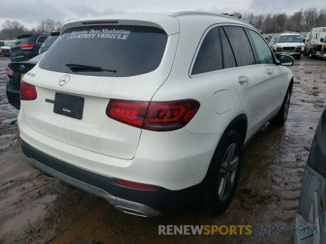 4 Photograph of a damaged car W1N0G8DB6MF902721 MERCEDES-BENZ GLC-CLASS 2021