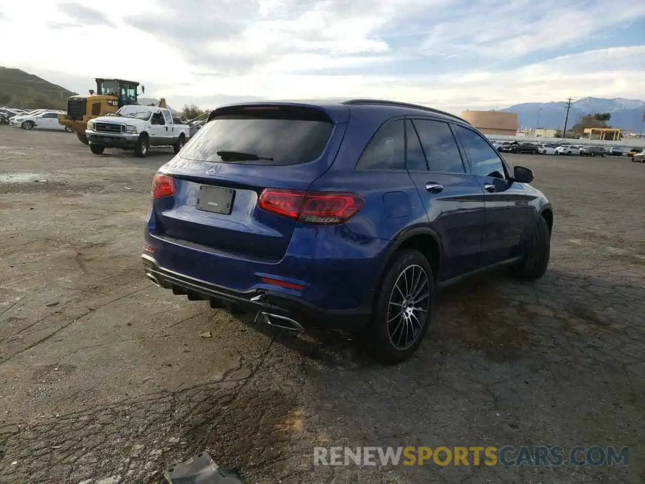 4 Photograph of a damaged car W1N0G8DB7MV268504 MERCEDES-BENZ GLC-CLASS 2021