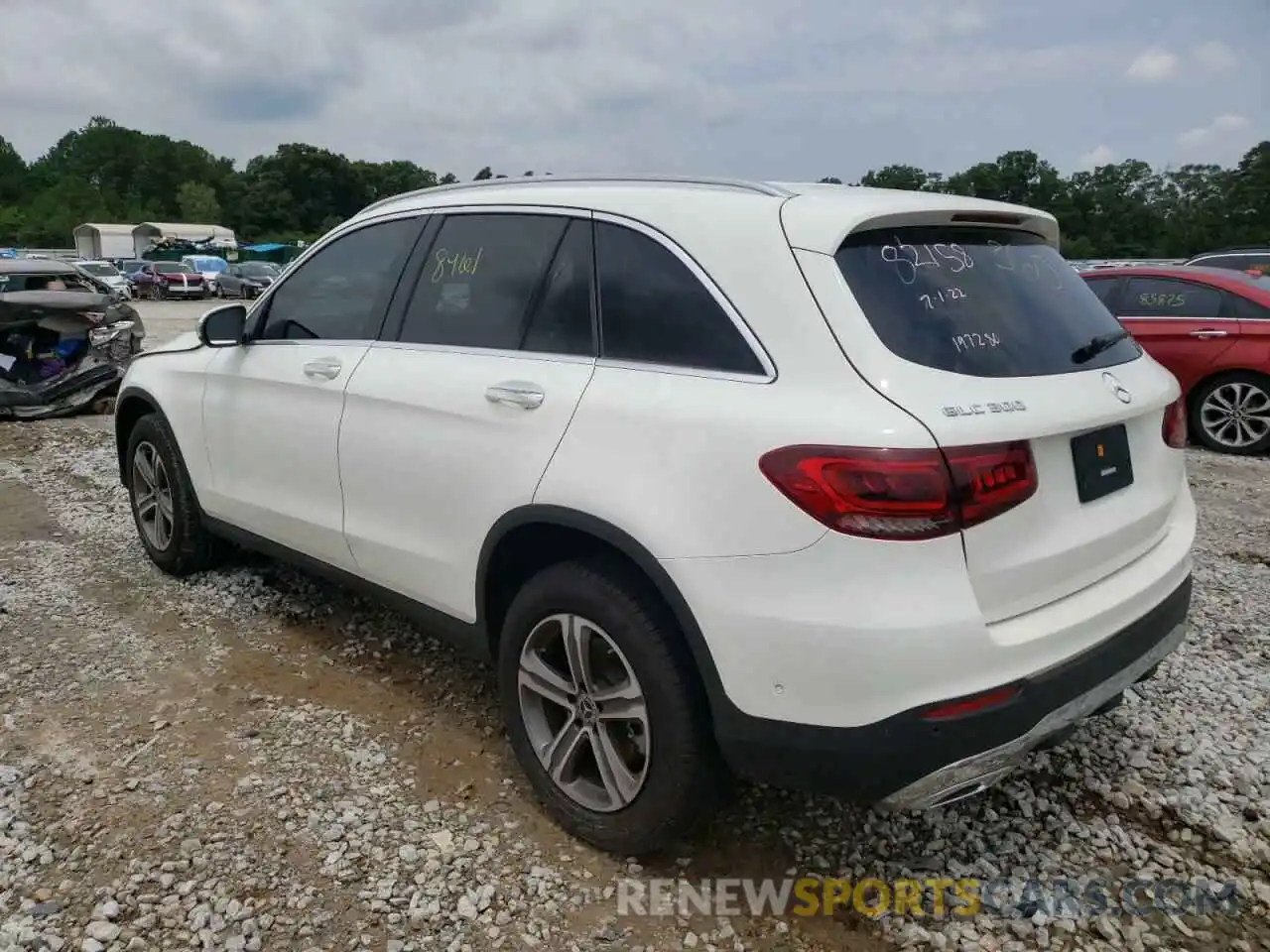 3 Photograph of a damaged car W1N0G8DB7MV282158 MERCEDES-BENZ GLC-CLASS 2021