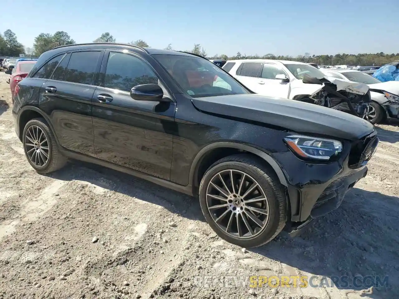 4 Photograph of a damaged car W1N0G8DB8MV266230 MERCEDES-BENZ GLC-CLASS 2021