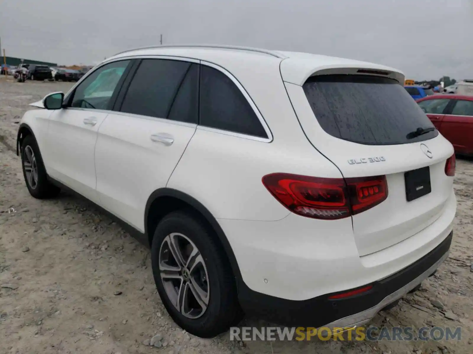 3 Фотография поврежденного автомобиля W1N0G8DB9MF941836 MERCEDES-BENZ GLC-CLASS 2021