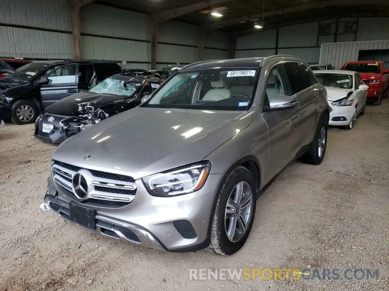 2 Photograph of a damaged car W1N0G8DB9MV264549 MERCEDES-BENZ GLC-CLASS 2021