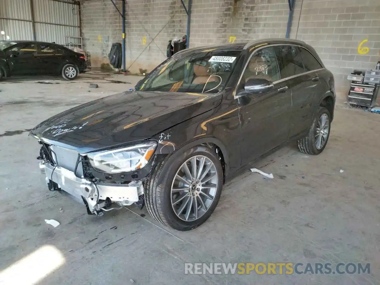 2 Photograph of a damaged car W1N0G8DB9MV316214 MERCEDES-BENZ GLC-CLASS 2021