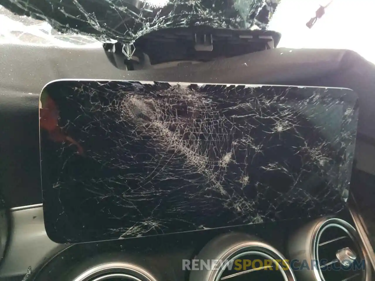 9 Photograph of a damaged car W1N0G8DB9MV316570 MERCEDES-BENZ GLC-CLASS 2021