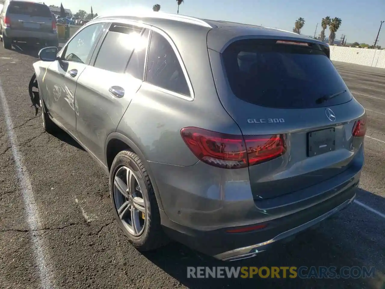 3 Photograph of a damaged car W1N0G8DBXMV263510 MERCEDES-BENZ GLC-CLASS 2021