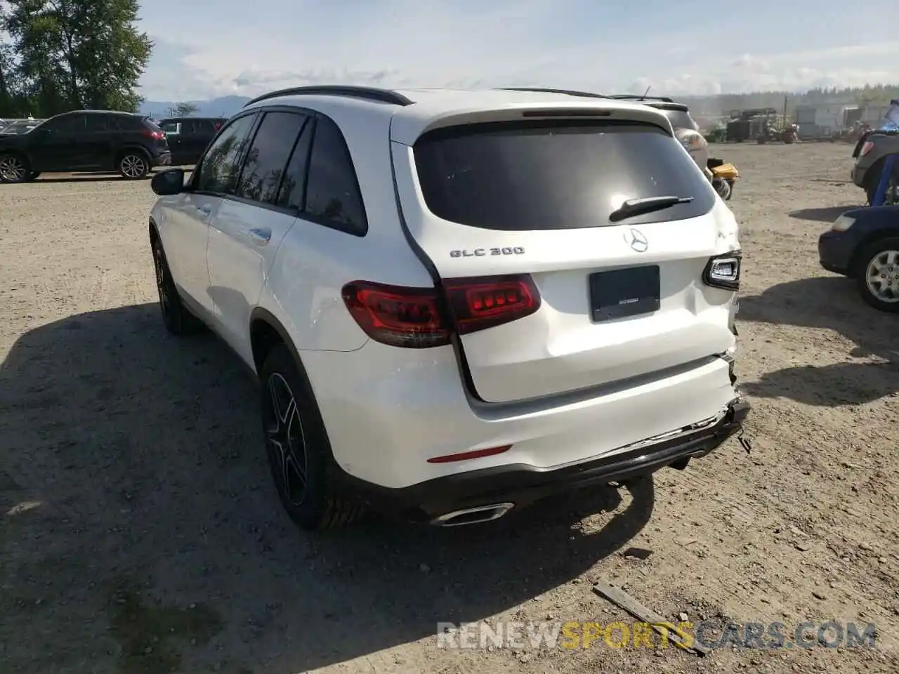 3 Photograph of a damaged car W1N0G8EB1MV321244 MERCEDES-BENZ GLC-CLASS 2021