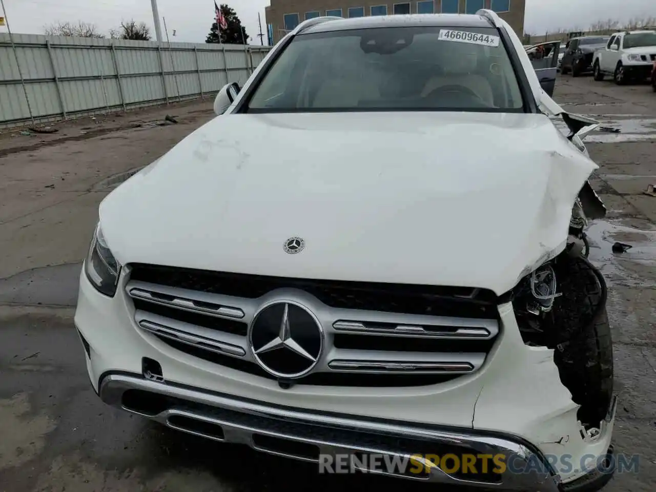 5 Photograph of a damaged car W1N0G8EB2MF874625 MERCEDES-BENZ GLC-CLASS 2021