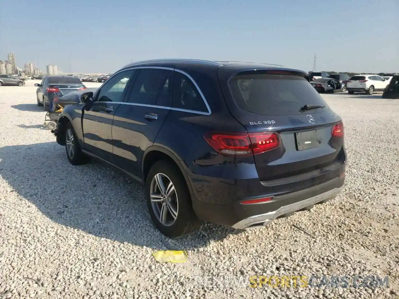 3 Photograph of a damaged car W1N0G8EB2MF902083 MERCEDES-BENZ GLC-CLASS 2021