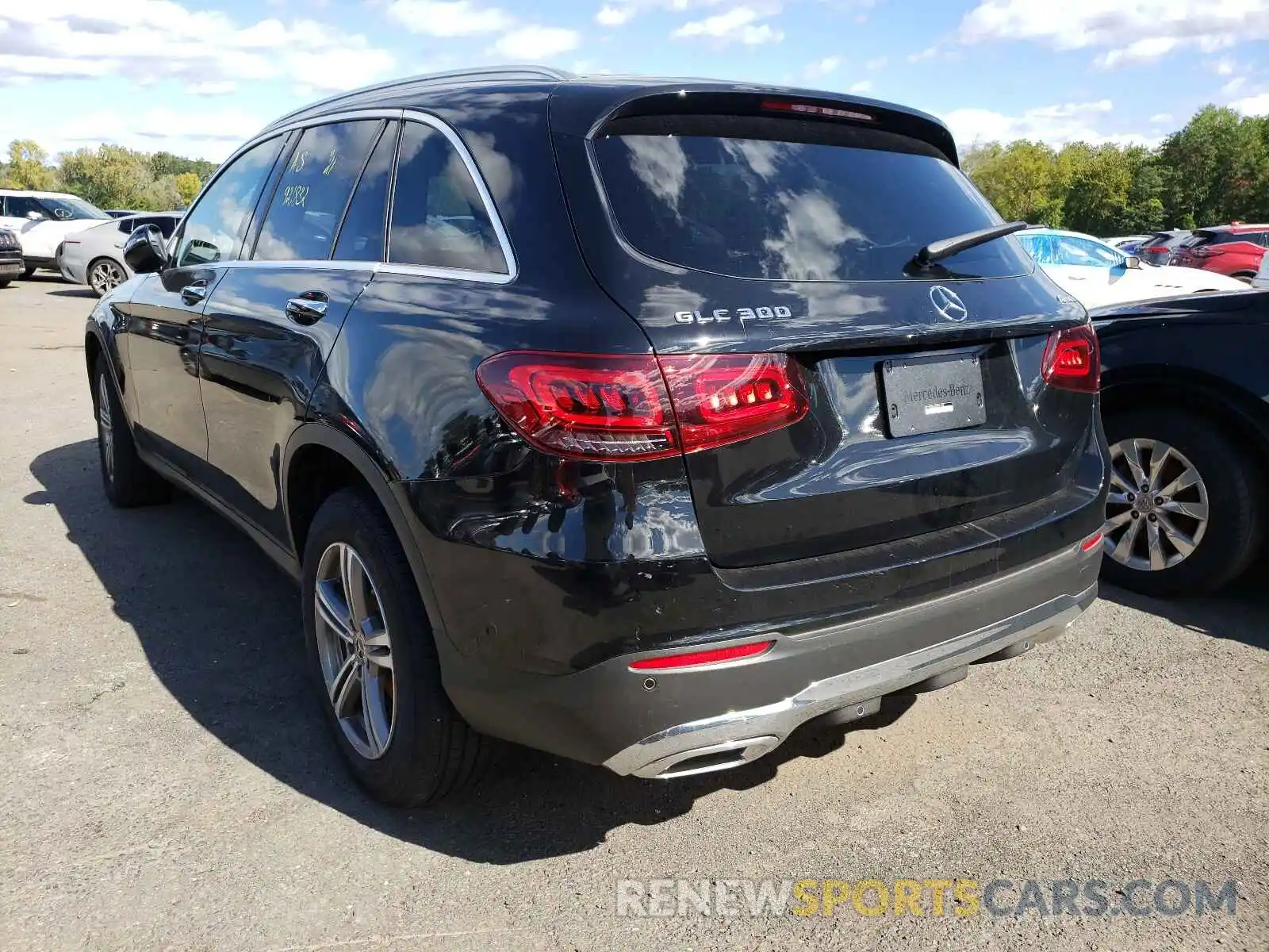 3 Photograph of a damaged car W1N0G8EB2MF921832 MERCEDES-BENZ GLC-CLASS 2021