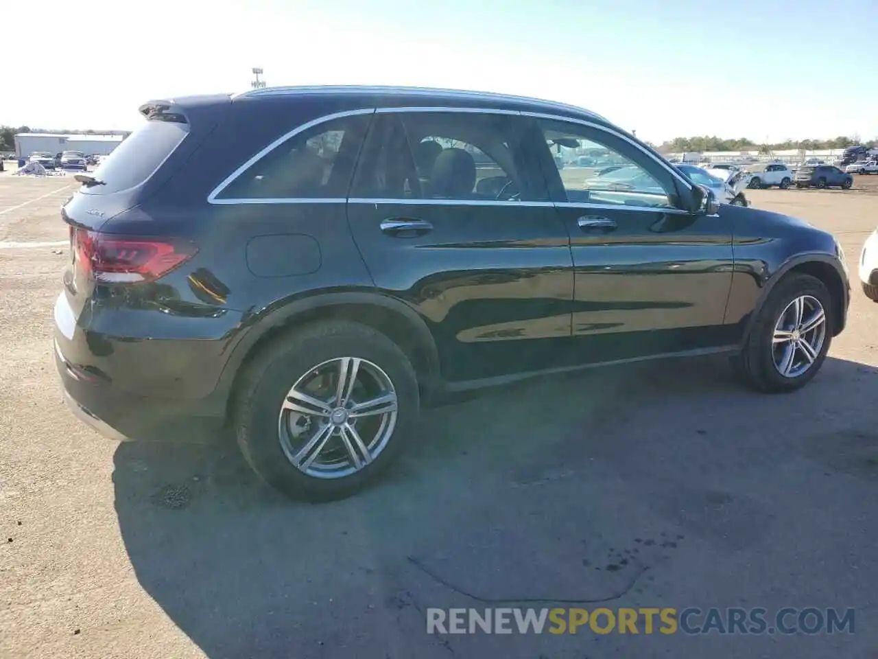 3 Photograph of a damaged car W1N0G8EB2MV283832 MERCEDES-BENZ GLC-CLASS 2021