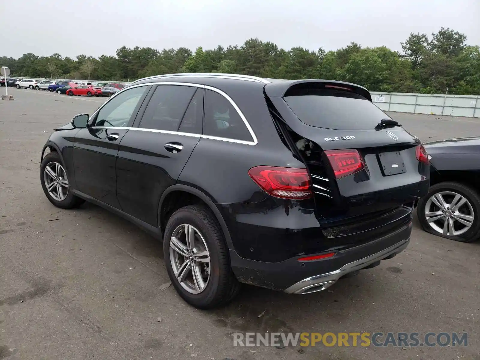 3 Photograph of a damaged car W1N0G8EB3MF872415 MERCEDES-BENZ GLC-CLASS 2021