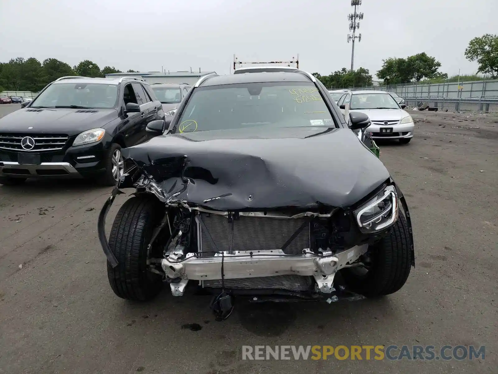 9 Photograph of a damaged car W1N0G8EB3MF872415 MERCEDES-BENZ GLC-CLASS 2021