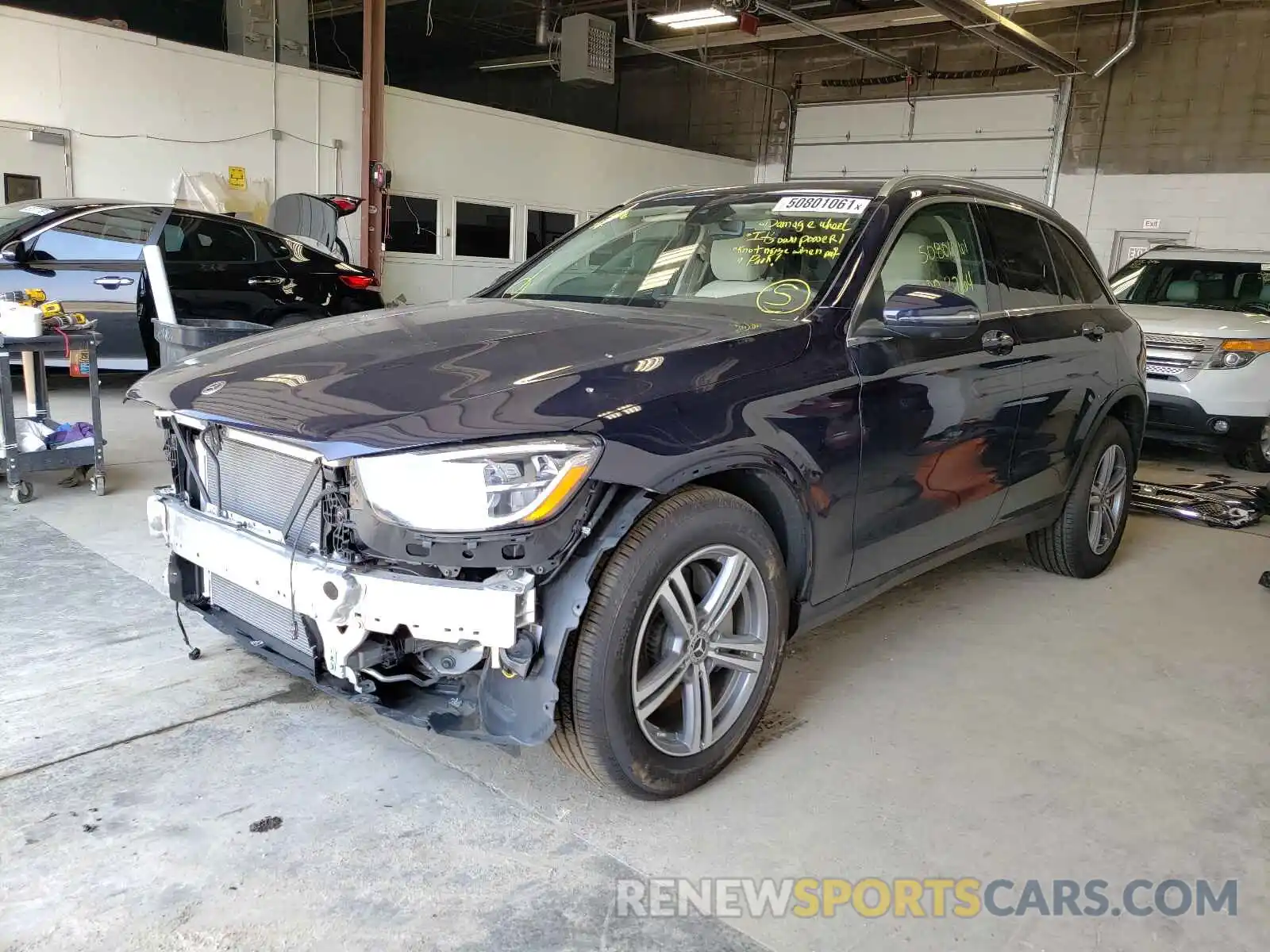 2 Photograph of a damaged car W1N0G8EB3MF897637 MERCEDES-BENZ GLC-CLASS 2021