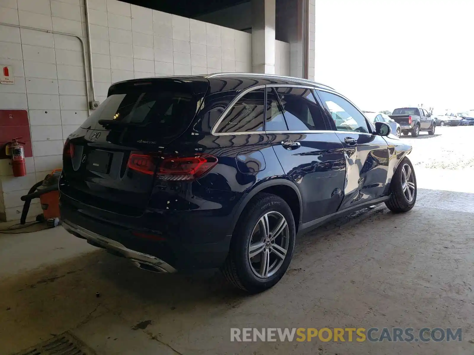 4 Photograph of a damaged car W1N0G8EB3MF897637 MERCEDES-BENZ GLC-CLASS 2021