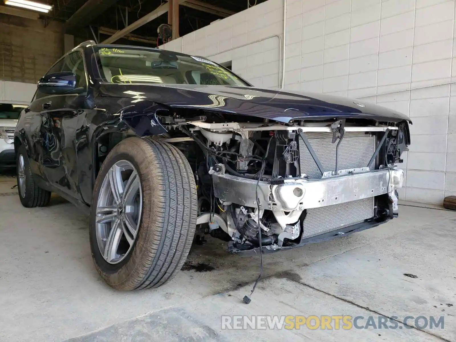 9 Photograph of a damaged car W1N0G8EB3MF897637 MERCEDES-BENZ GLC-CLASS 2021