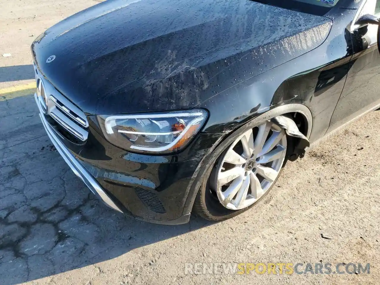 9 Photograph of a damaged car W1N0G8EB3MF933195 MERCEDES-BENZ GLC-CLASS 2021