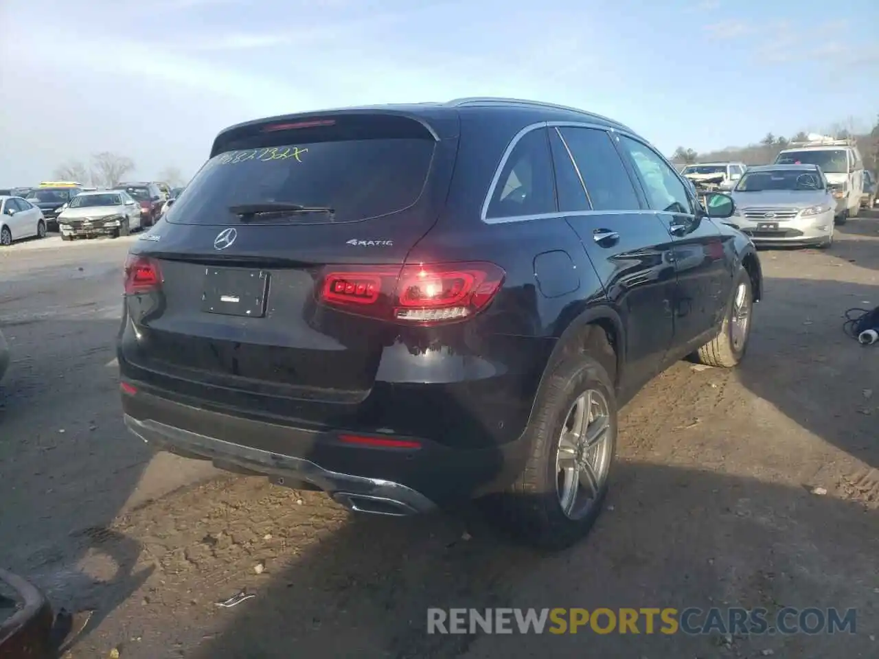 4 Photograph of a damaged car W1N0G8EB3MV312710 MERCEDES-BENZ GLC-CLASS 2021