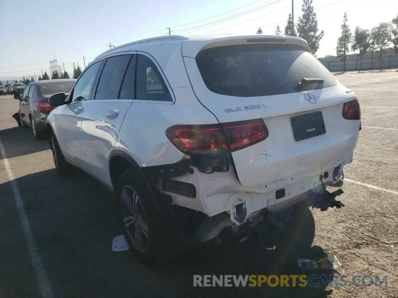 3 Photograph of a damaged car W1N0G8EB4MF890650 MERCEDES-BENZ GLC-CLASS 2021