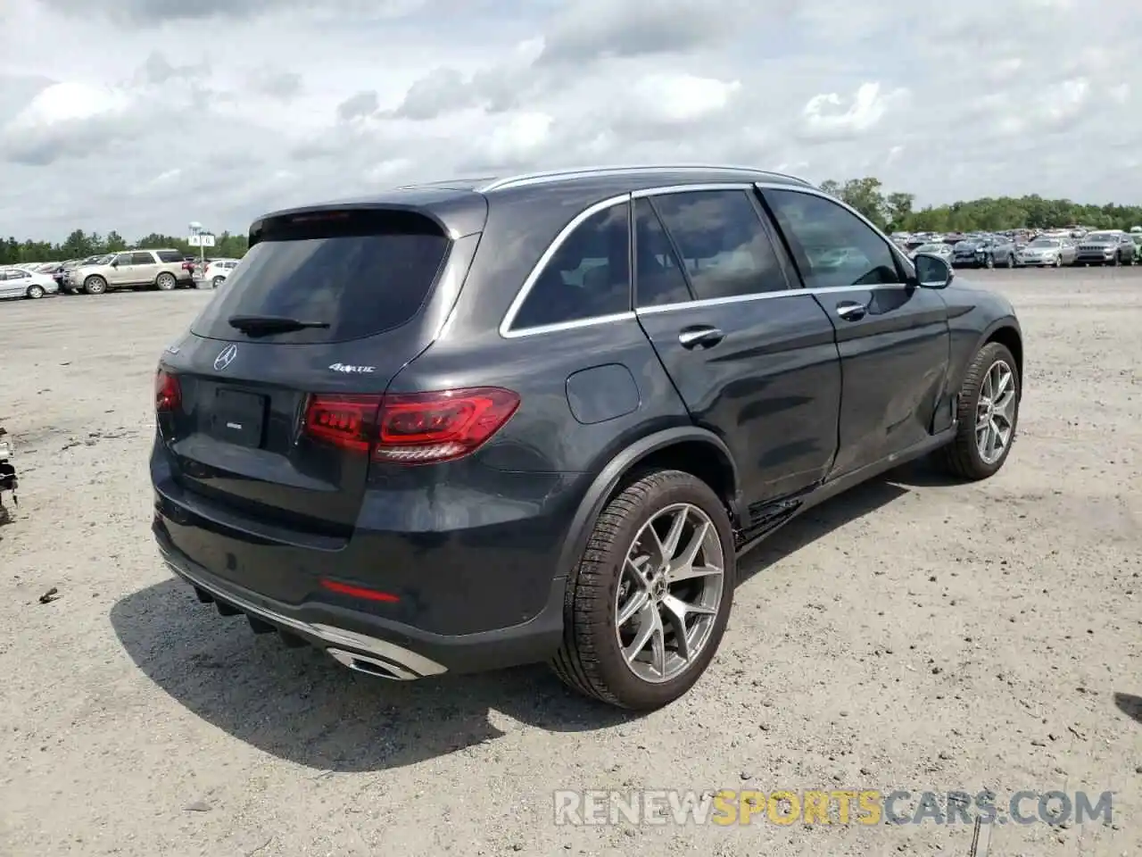 4 Photograph of a damaged car W1N0G8EB4MF986942 MERCEDES-BENZ GLC-CLASS 2021