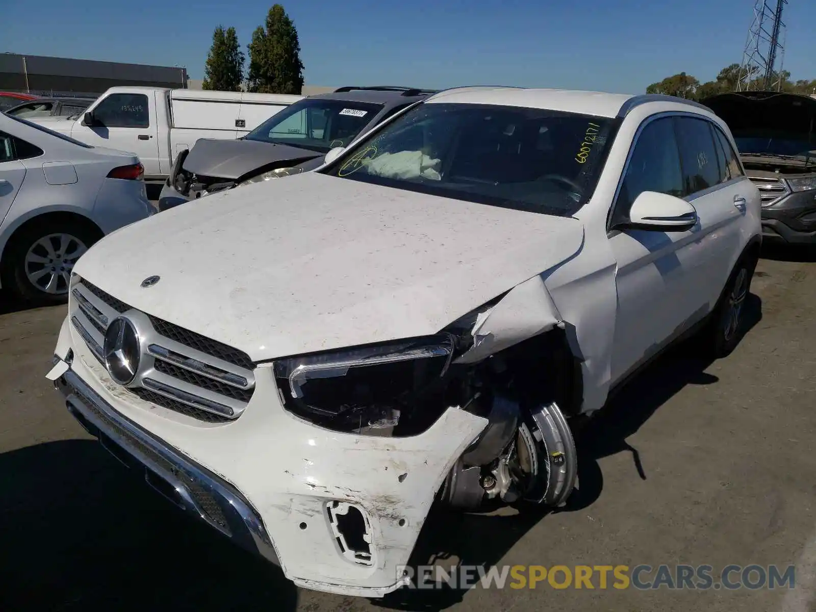 2 Photograph of a damaged car W1N0G8EB4MV296601 MERCEDES-BENZ GLC-CLASS 2021