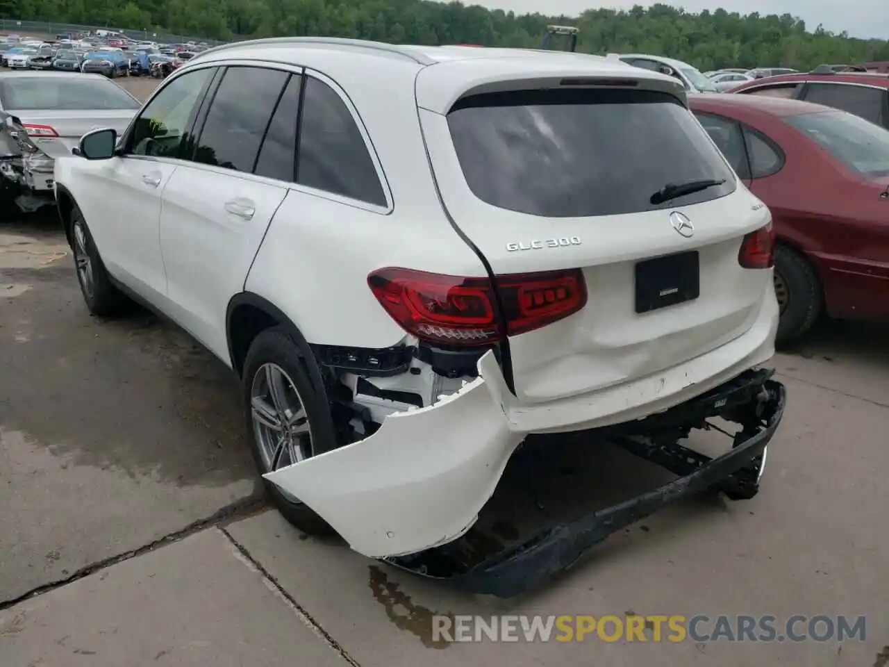 3 Photograph of a damaged car W1N0G8EB5MF920268 MERCEDES-BENZ GLC-CLASS 2021