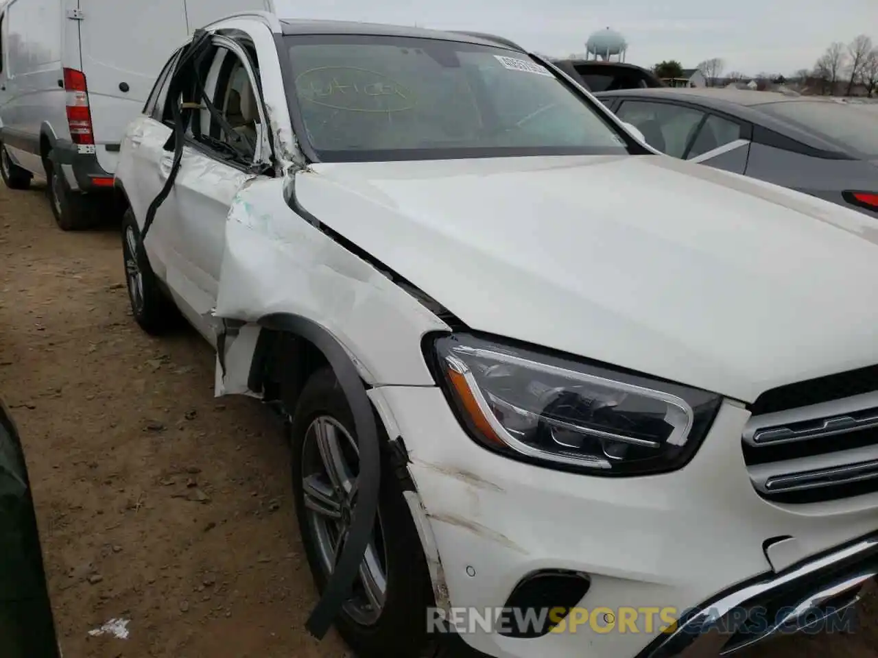 9 Photograph of a damaged car W1N0G8EB5MV274820 MERCEDES-BENZ GLC-CLASS 2021