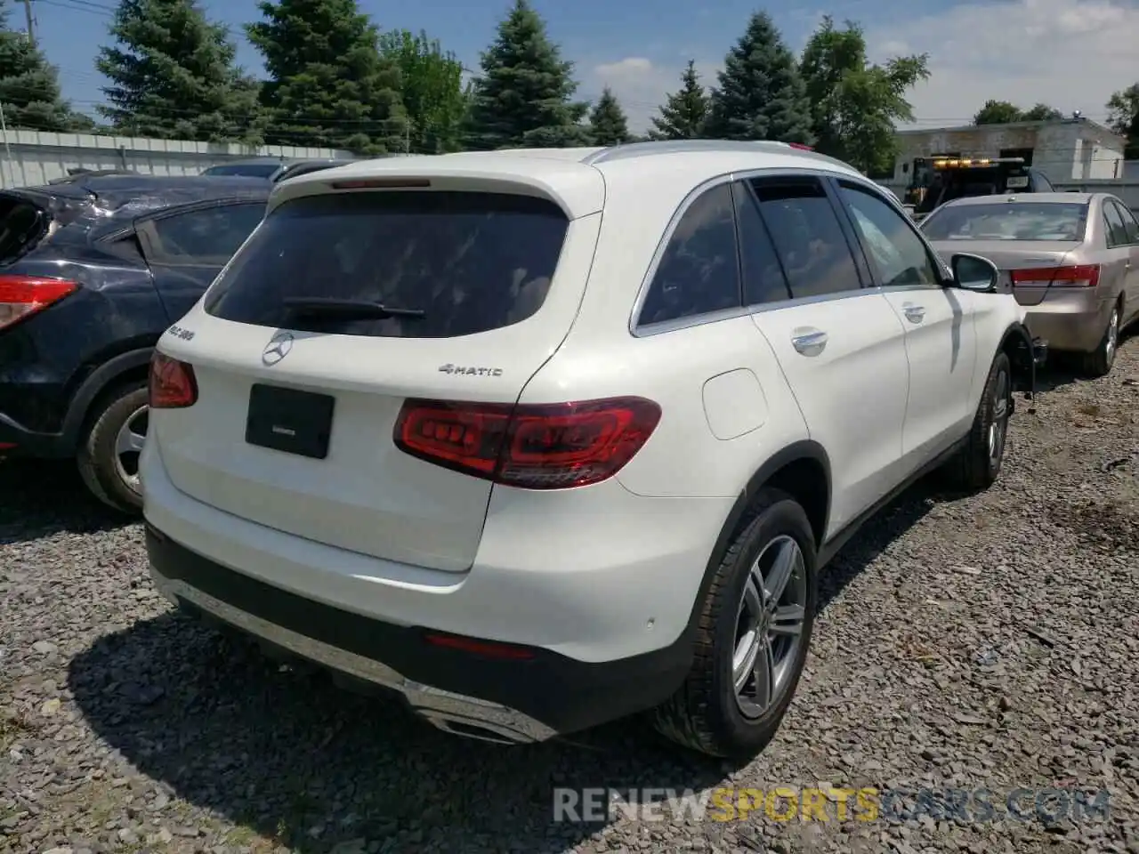 4 Photograph of a damaged car W1N0G8EB5MV287146 MERCEDES-BENZ GLC-CLASS 2021