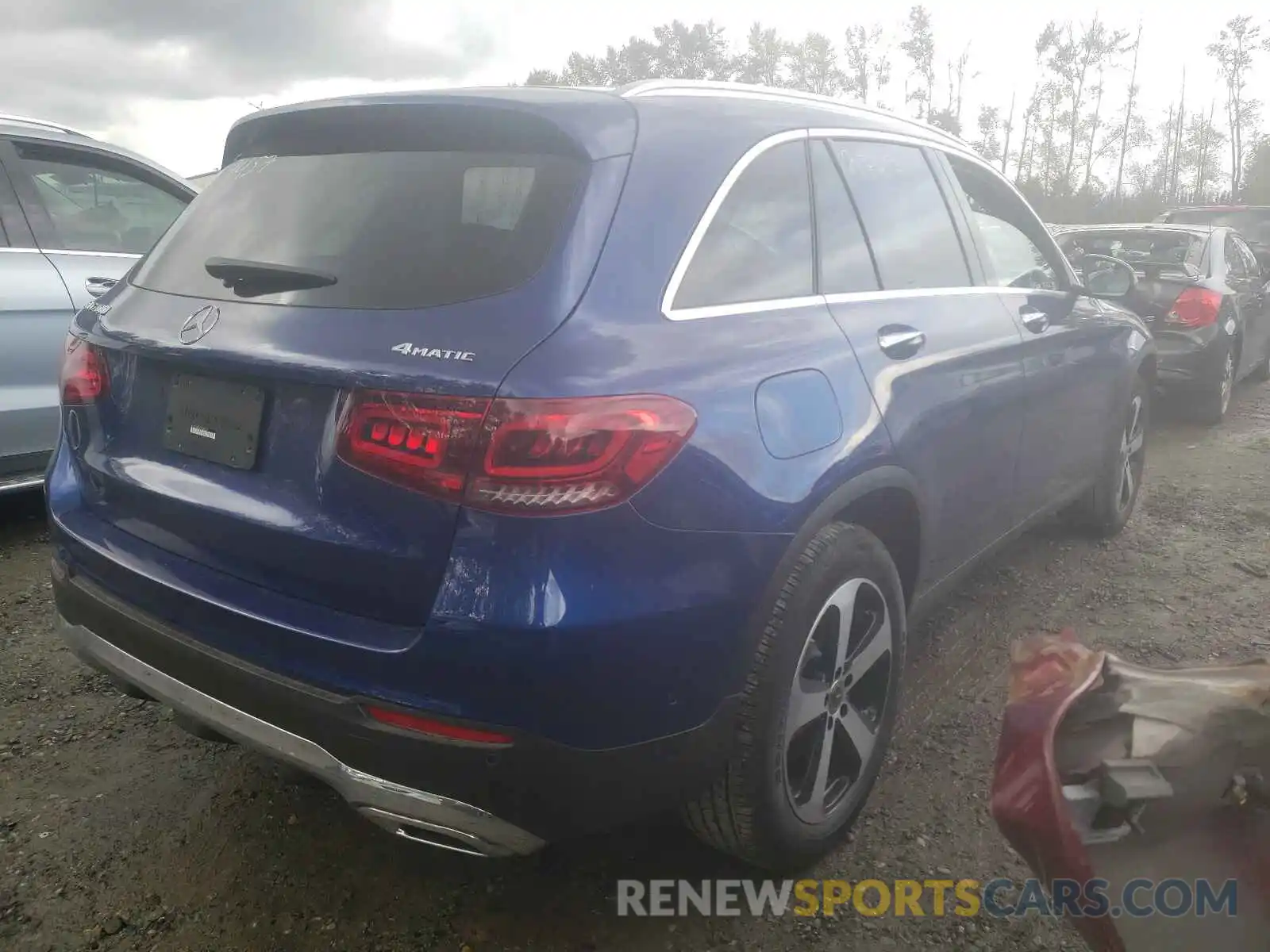 4 Photograph of a damaged car W1N0G8EB6MF890360 MERCEDES-BENZ GLC-CLASS 2021