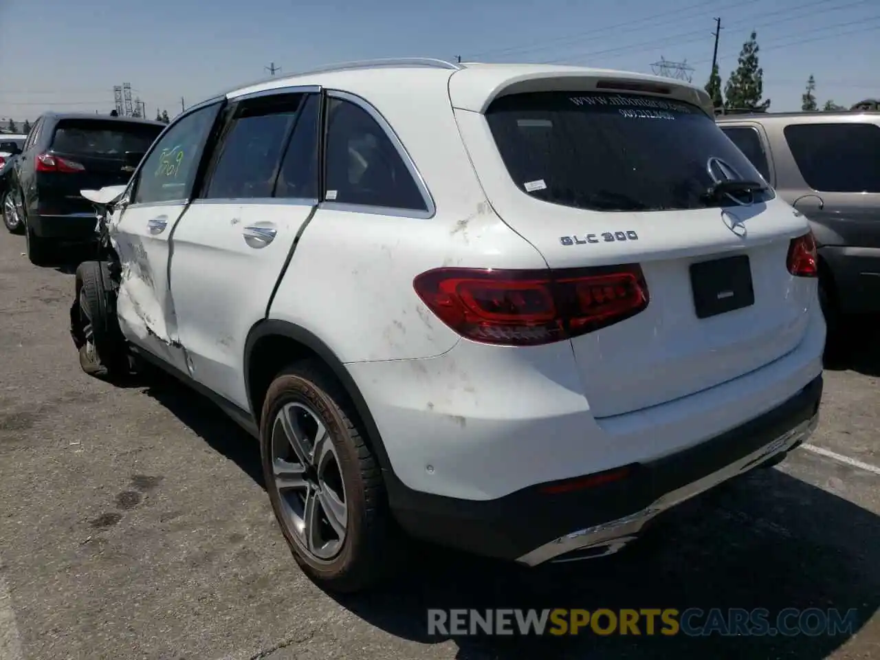 3 Photograph of a damaged car W1N0G8EB6MF973268 MERCEDES-BENZ GLC-CLASS 2021