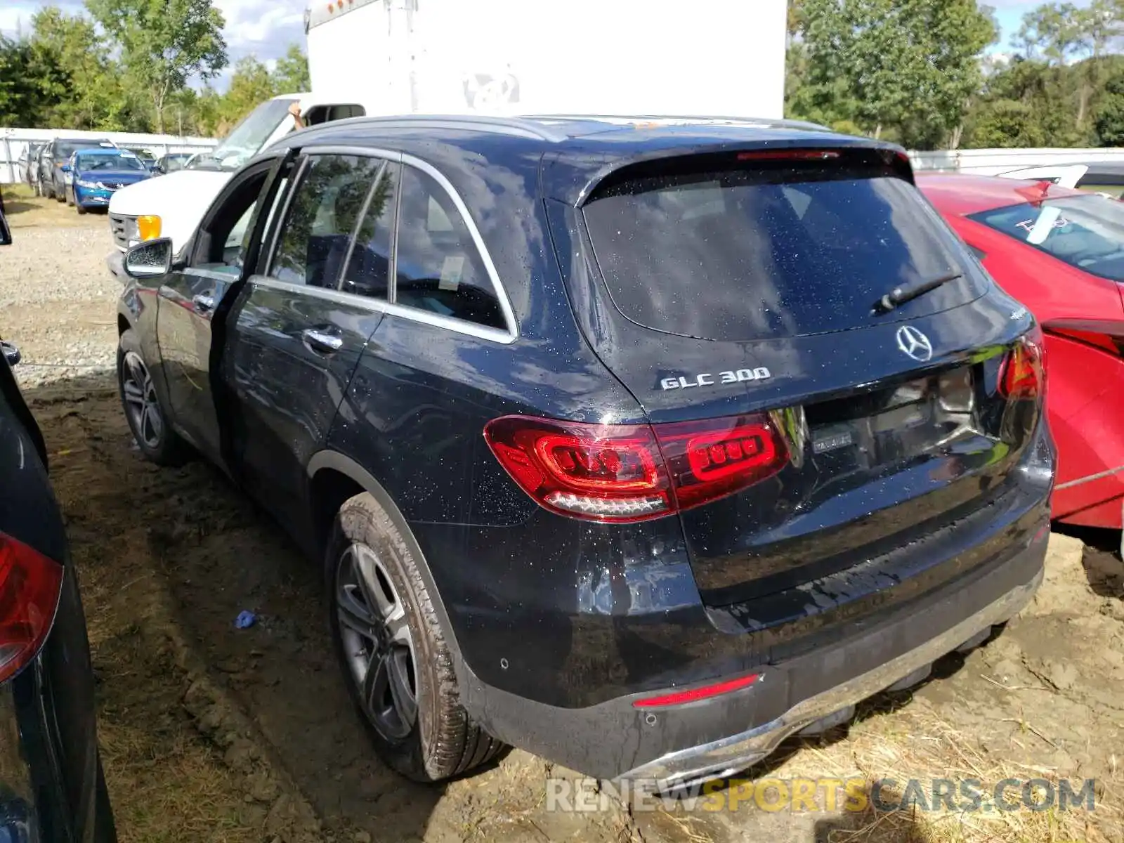 3 Photograph of a damaged car W1N0G8EB6MV273191 MERCEDES-BENZ GLC-CLASS 2021