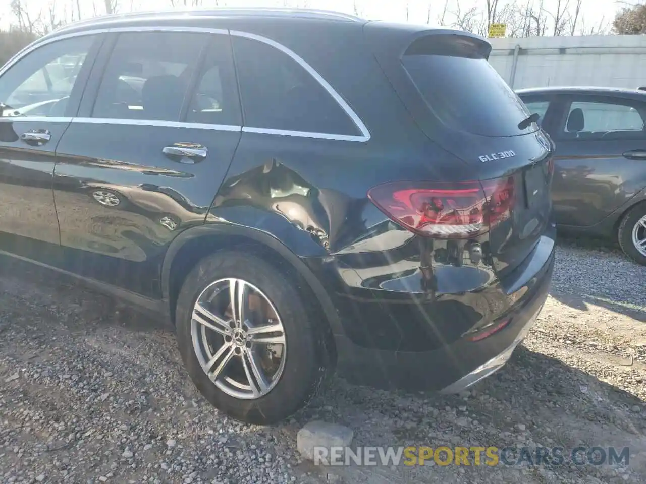 9 Photograph of a damaged car W1N0G8EB7MF868707 MERCEDES-BENZ GLC-CLASS 2021