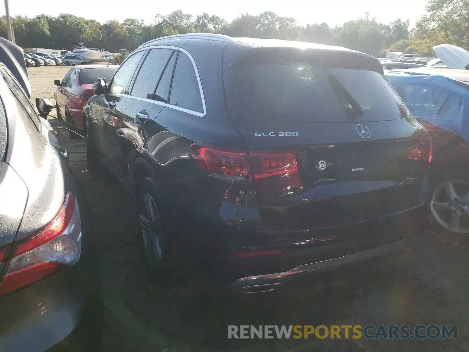 3 Photograph of a damaged car W1N0G8EB7MF904587 MERCEDES-BENZ GLC-CLASS 2021