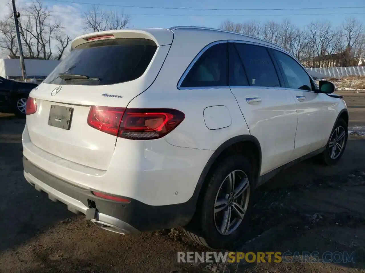 4 Photograph of a damaged car W1N0G8EB7MF904704 MERCEDES-BENZ GLC-CLASS 2021