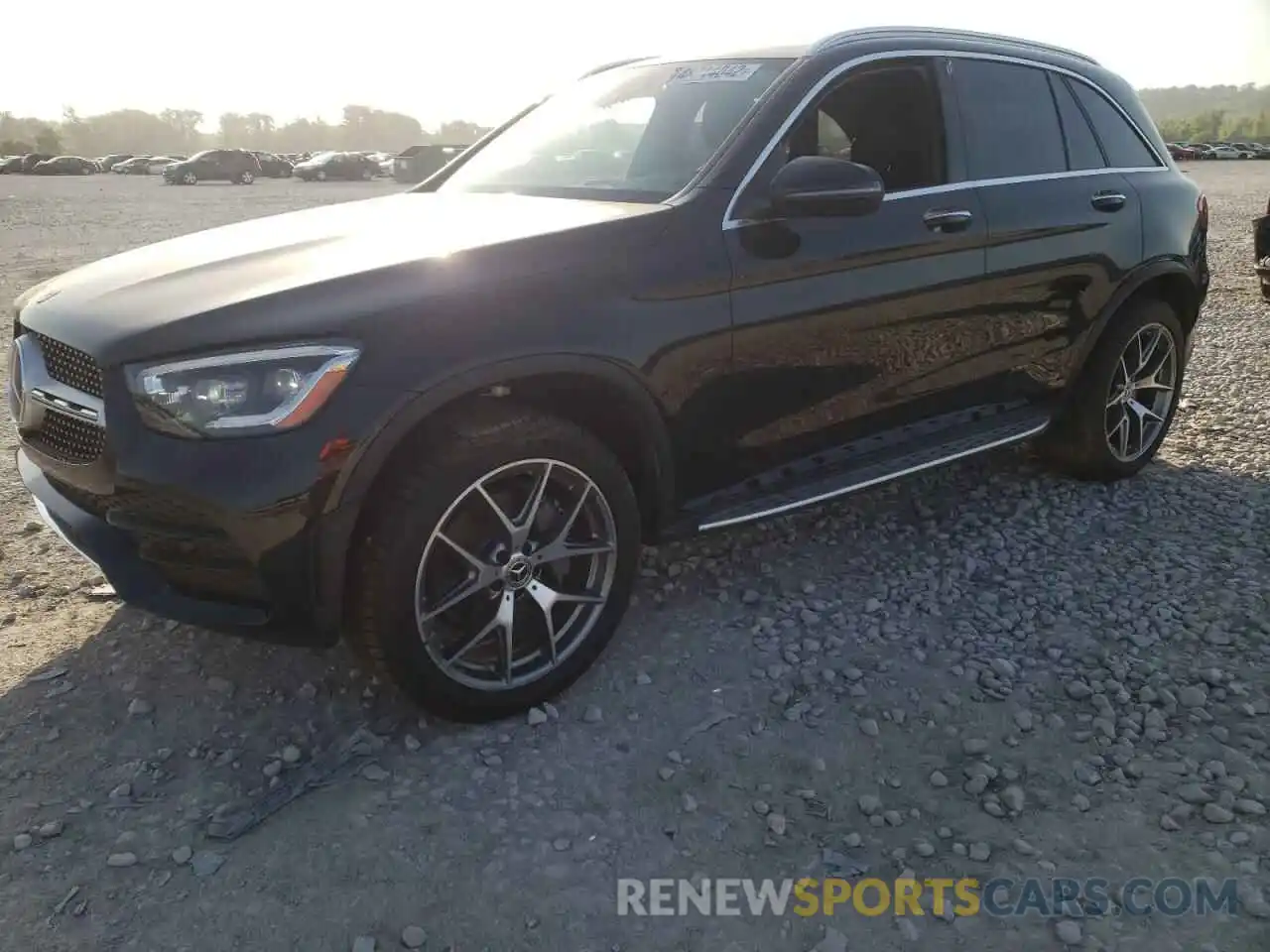 2 Photograph of a damaged car W1N0G8EB7MV317053 MERCEDES-BENZ GLC-CLASS 2021