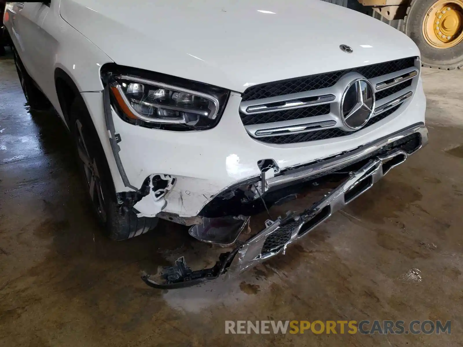 9 Photograph of a damaged car W1N0G8EB8MF901388 MERCEDES-BENZ GLC-CLASS 2021