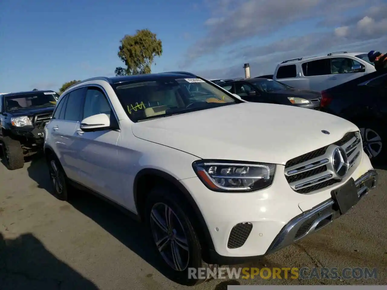 1 Photograph of a damaged car W1N0G8EB8MF920989 MERCEDES-BENZ GLC-CLASS 2021