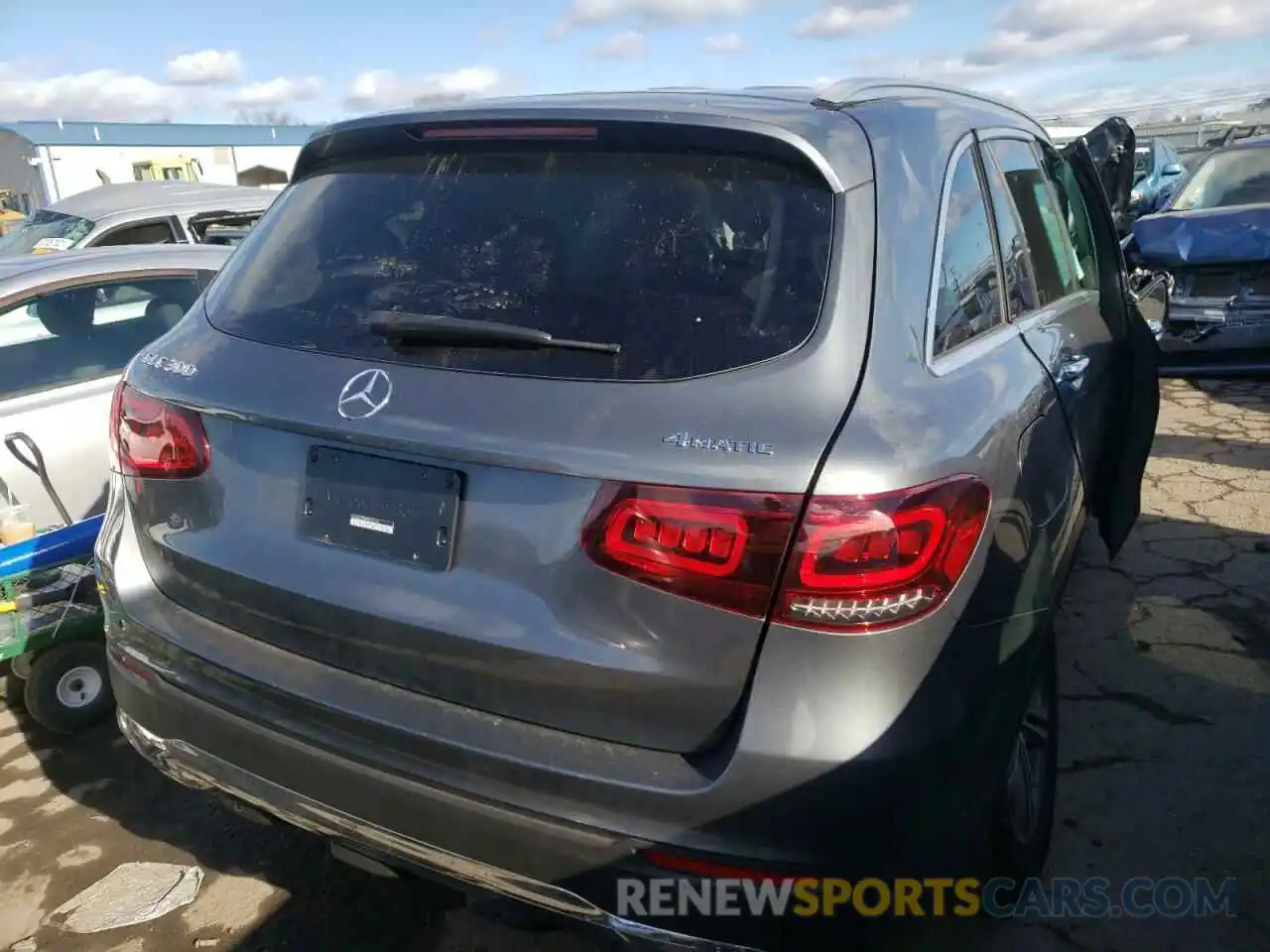 4 Photograph of a damaged car W1N0G8EB8MF927151 MERCEDES-BENZ GLC-CLASS 2021