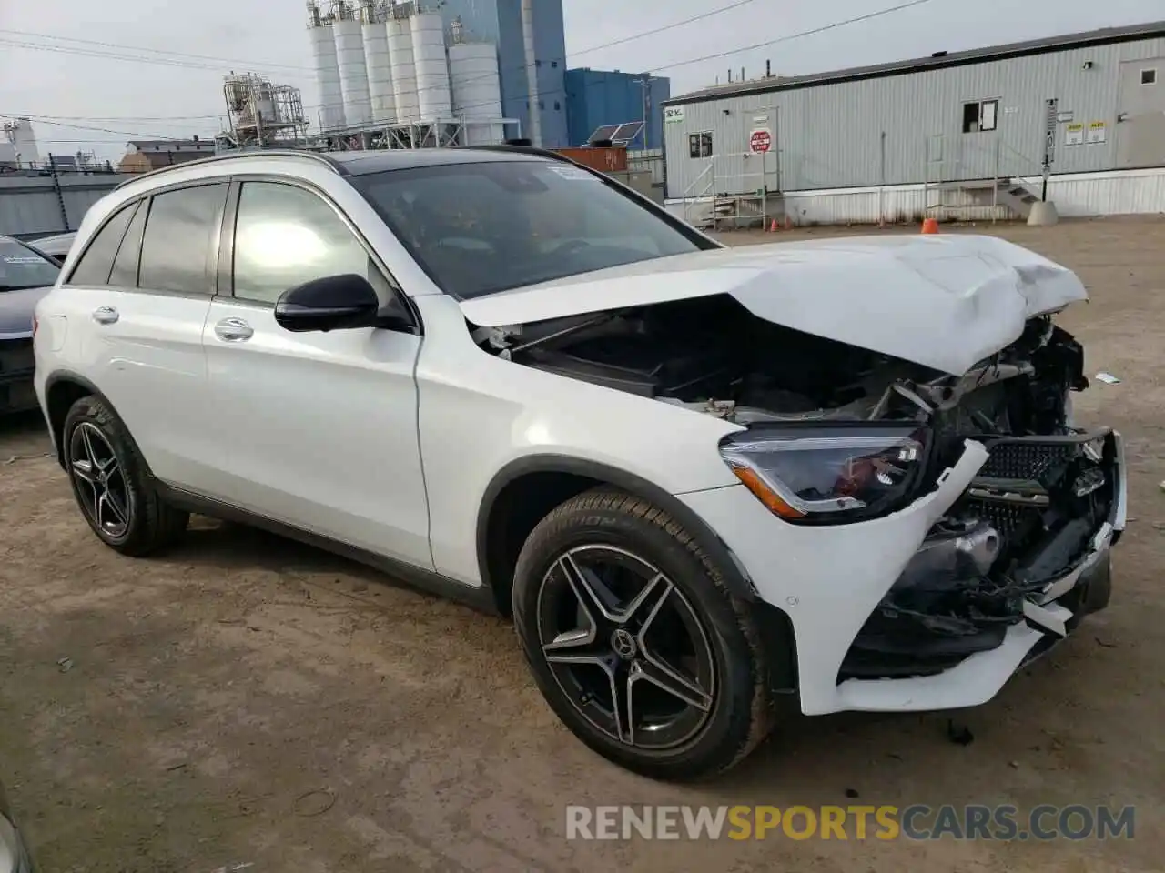 4 Photograph of a damaged car W1N0G8EB8MV294365 MERCEDES-BENZ GLC-CLASS 2021