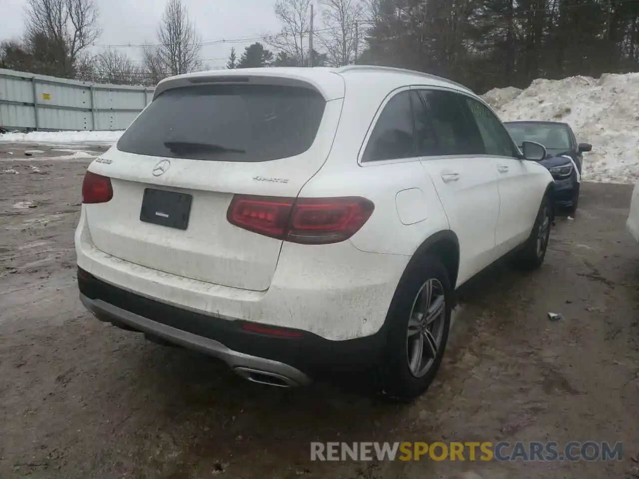 4 Photograph of a damaged car W1N0G8EB9MF898565 MERCEDES-BENZ GLC-CLASS 2021