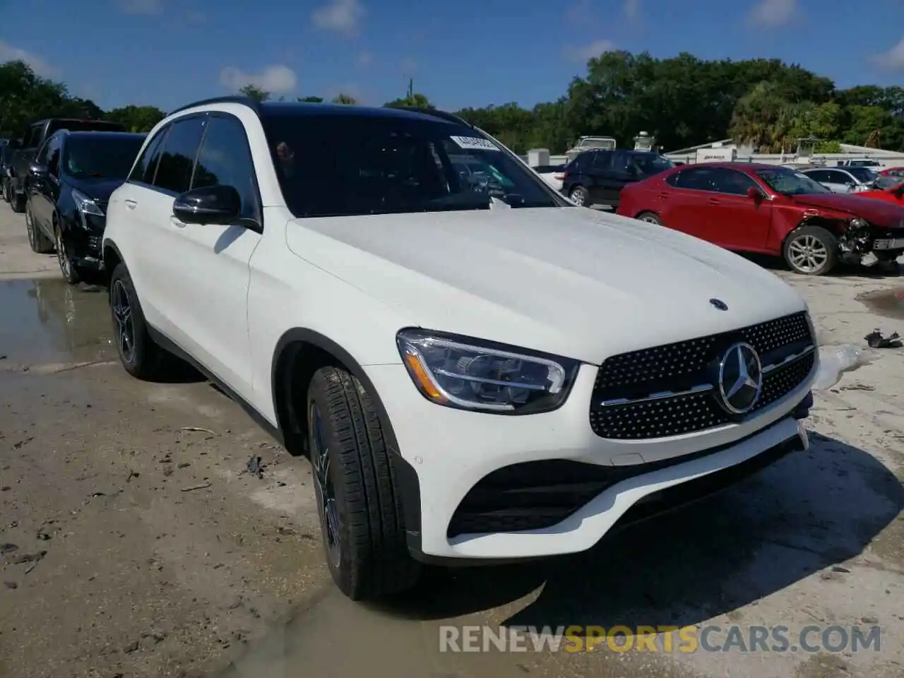 1 Photograph of a damaged car W1N0G8EB9MF919351 MERCEDES-BENZ GLC-CLASS 2021