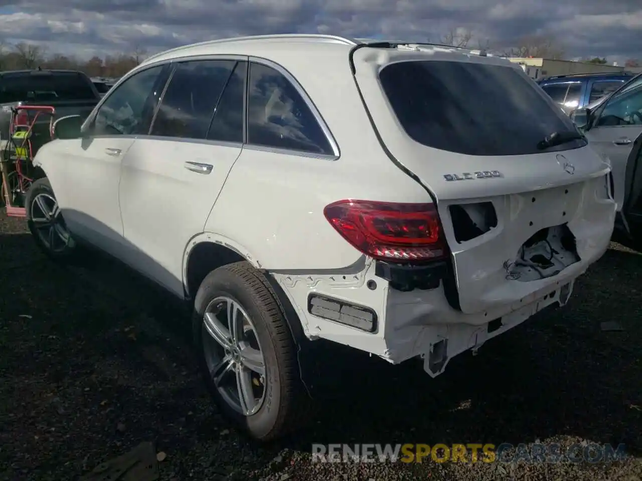 3 Photograph of a damaged car W1N0G8EB9MF920743 MERCEDES-BENZ GLC-CLASS 2021