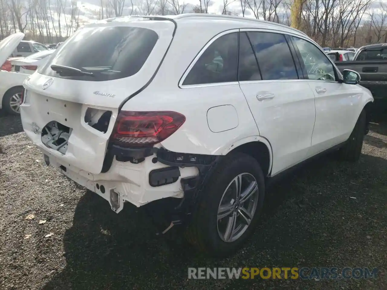 4 Photograph of a damaged car W1N0G8EB9MF920743 MERCEDES-BENZ GLC-CLASS 2021