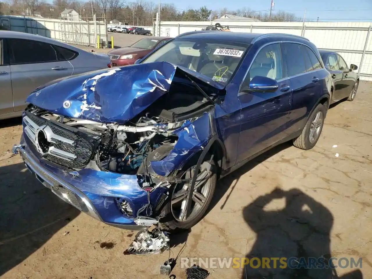 2 Photograph of a damaged car W1N0G8EB9MV281673 MERCEDES-BENZ GLC-CLASS 2021