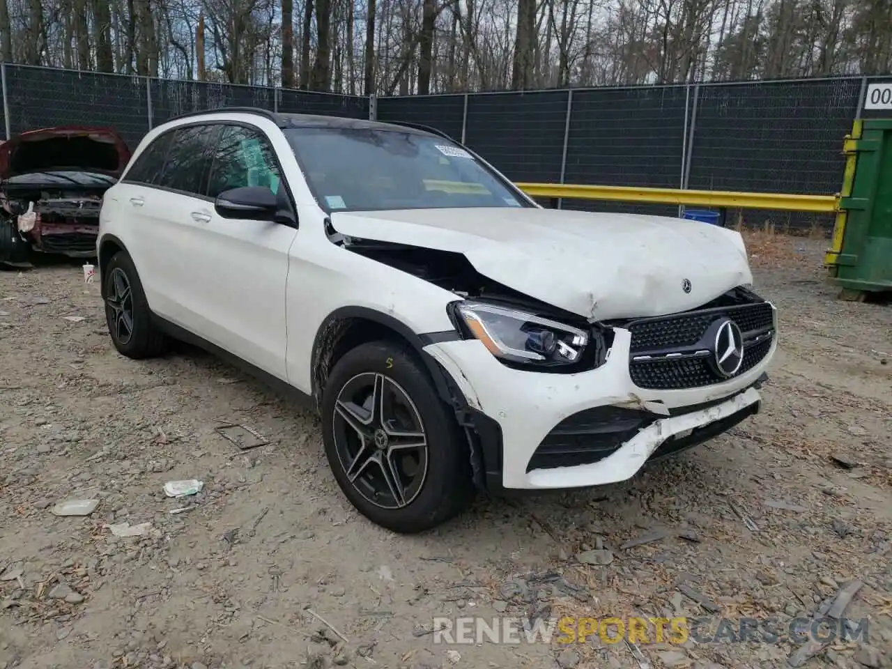 1 Фотография поврежденного автомобиля W1N0G8EBXMF871424 MERCEDES-BENZ GLC-CLASS 2021