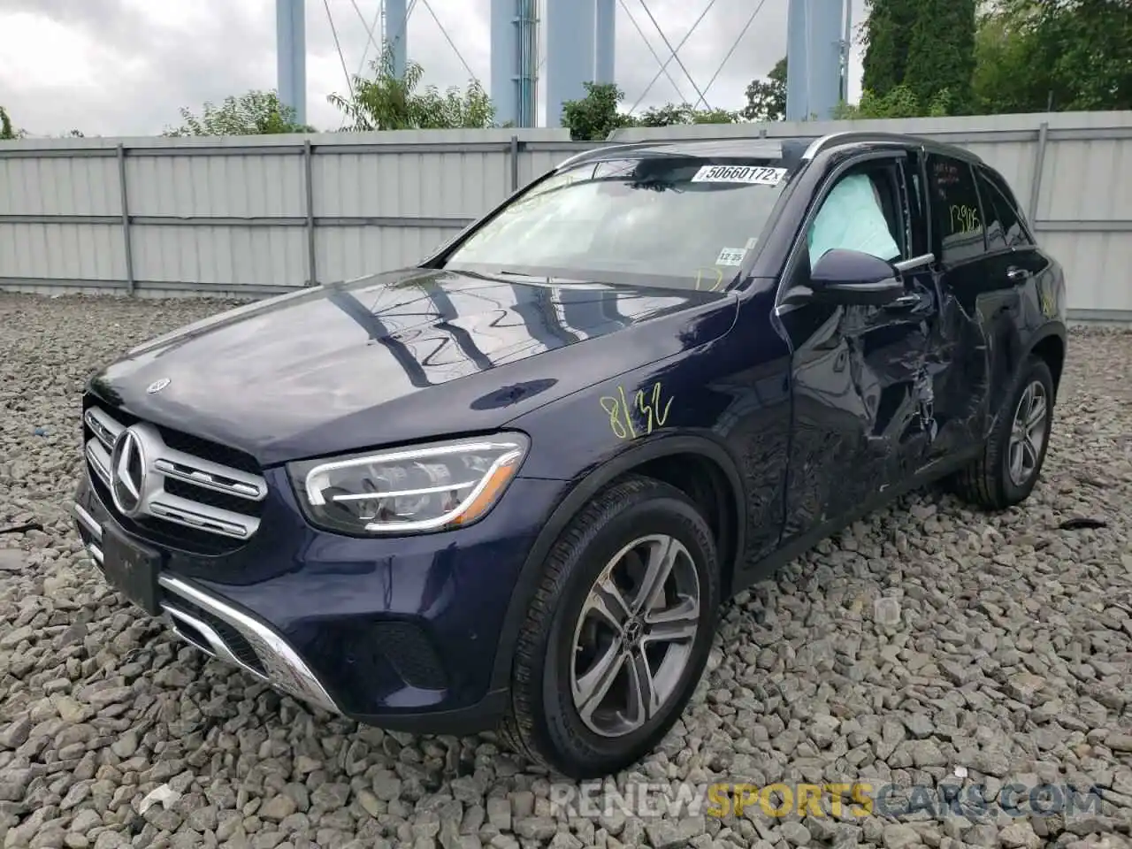 2 Photograph of a damaged car W1N0G8EBXMF887431 MERCEDES-BENZ GLC-CLASS 2021