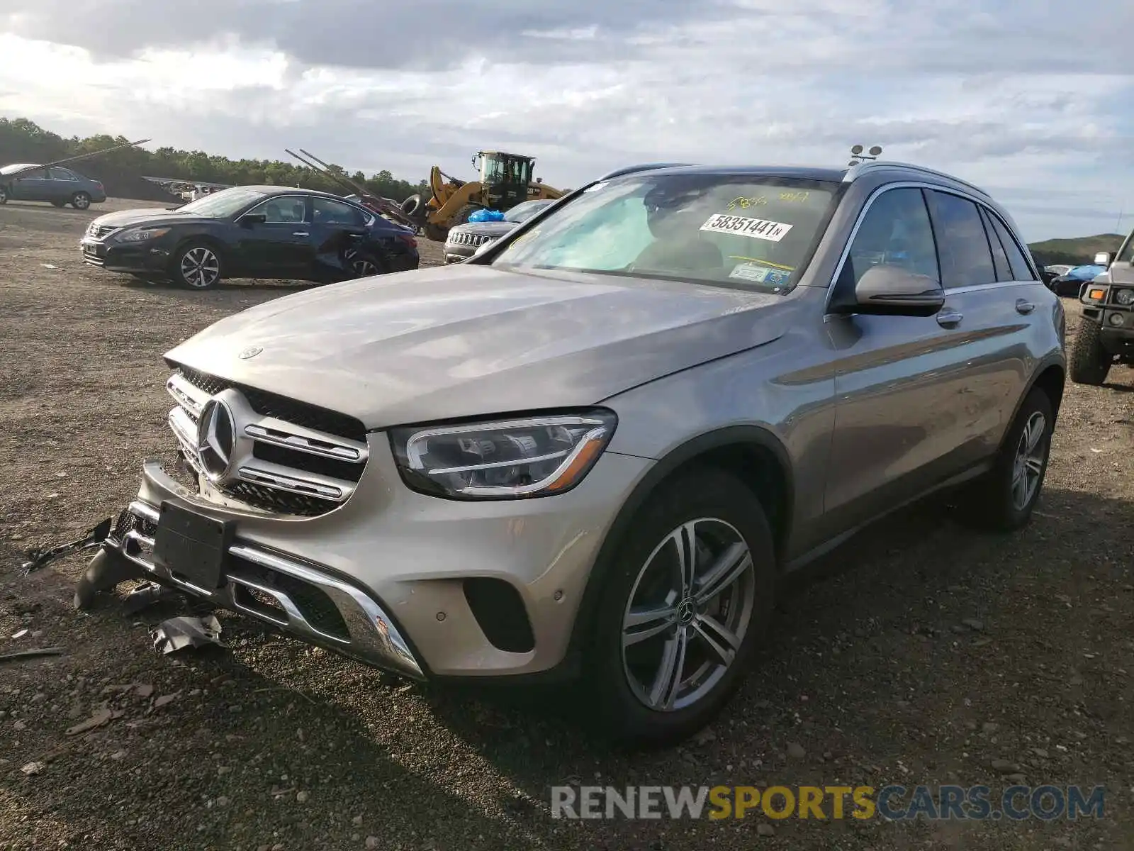 2 Photograph of a damaged car W1N0G8EBXMF890054 MERCEDES-BENZ GLC-CLASS 2021