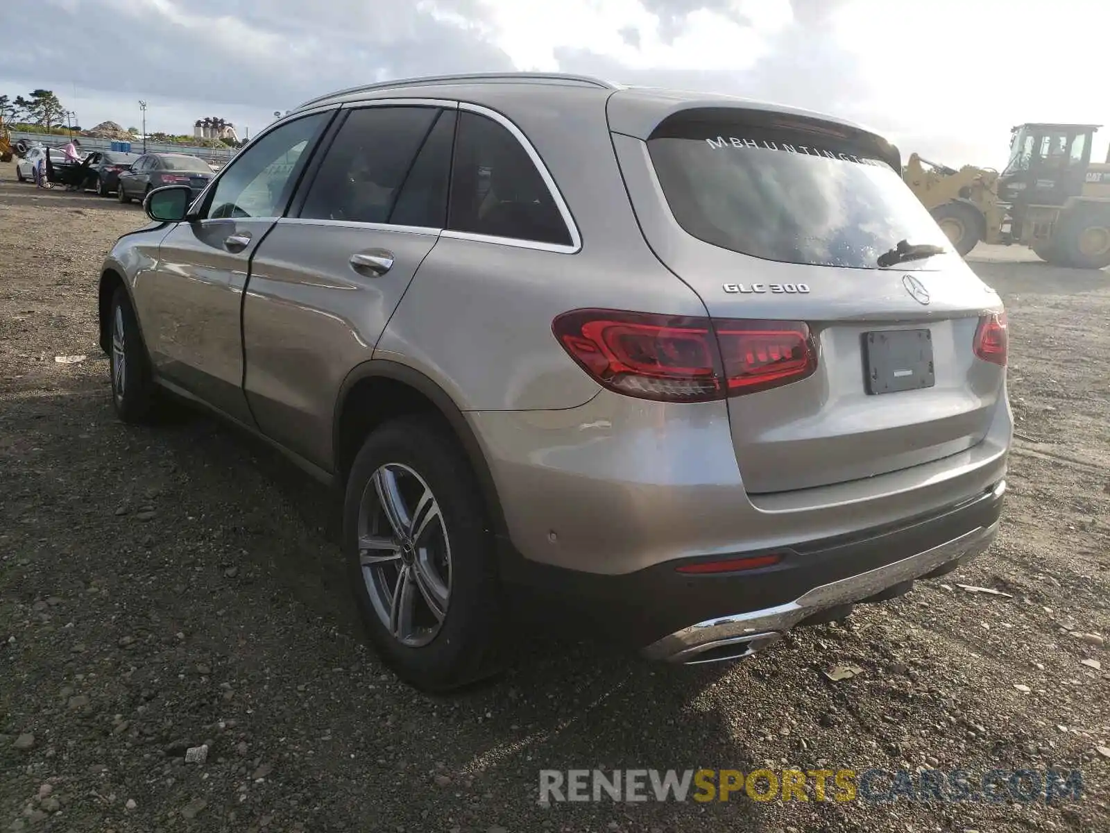 3 Photograph of a damaged car W1N0G8EBXMF890054 MERCEDES-BENZ GLC-CLASS 2021