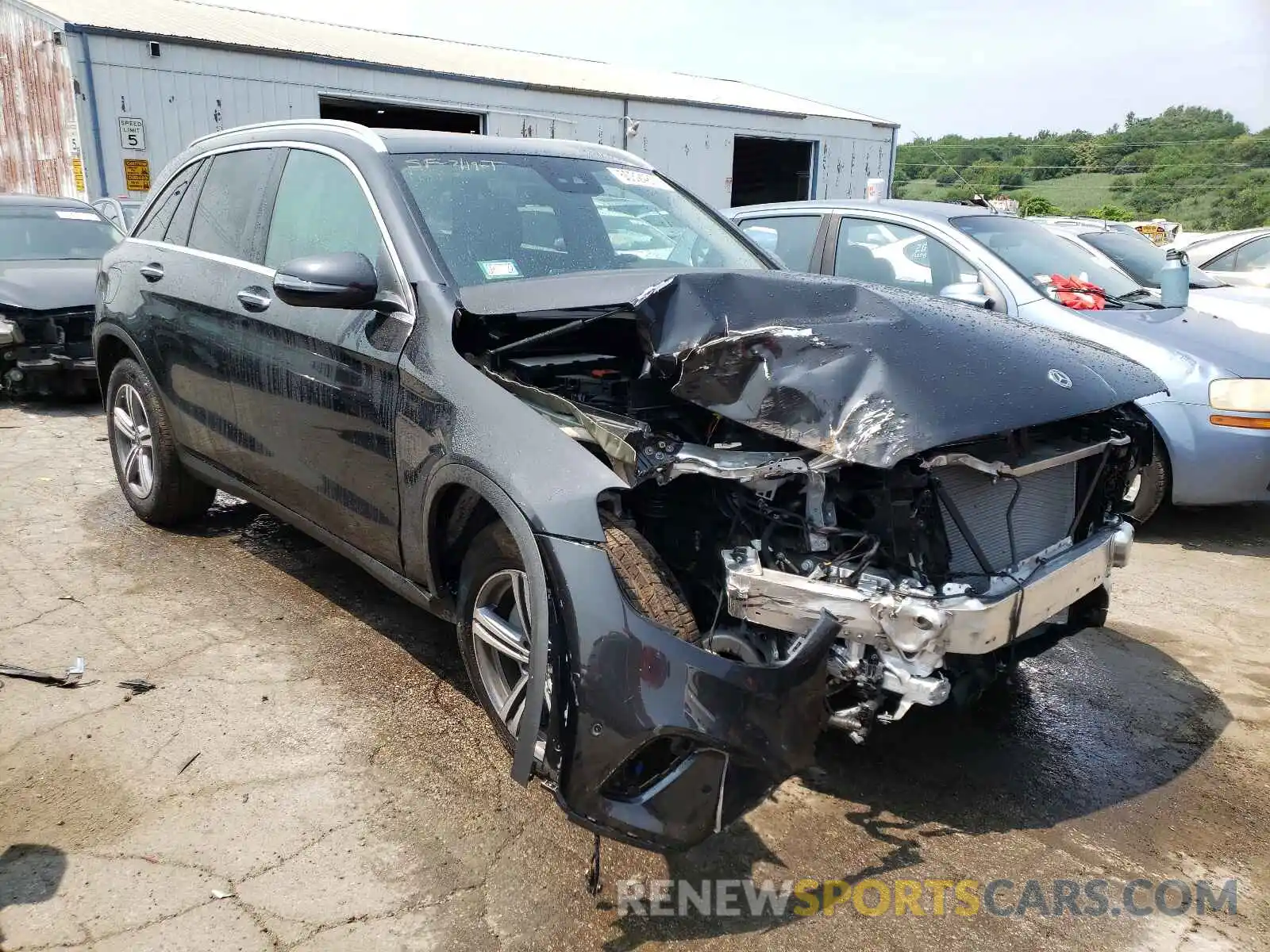 1 Photograph of a damaged car W1N0G8EBXMF921707 MERCEDES-BENZ GLC-CLASS 2021