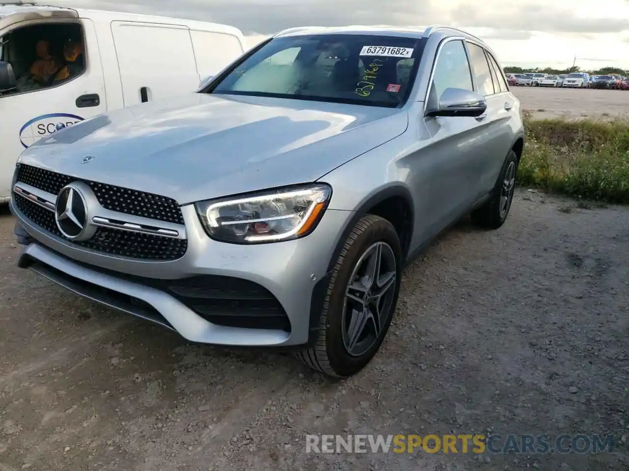 9 Photograph of a damaged car W1N0G8EBXMF923960 MERCEDES-BENZ GLC-CLASS 2021